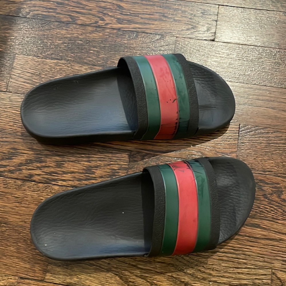 Gucci rubber slides